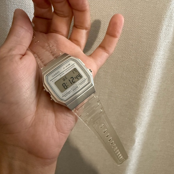 Casio Clear + Silver Watch - Picture 2 of 3